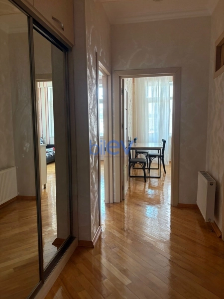 Aylıq Kirayə 2 otaqlı Yeni Tikili bina evi  60m², Bakı