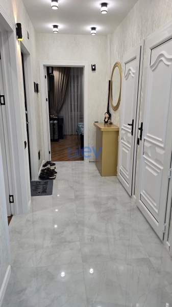 Aylıq Kirayə 2 otaqlı Köhnə Tikili bina evi  50m², Bakı