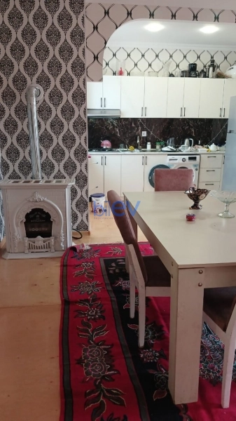 Aylıq Kirayə 3 otaqlı Həyət evi  75m², Bakı