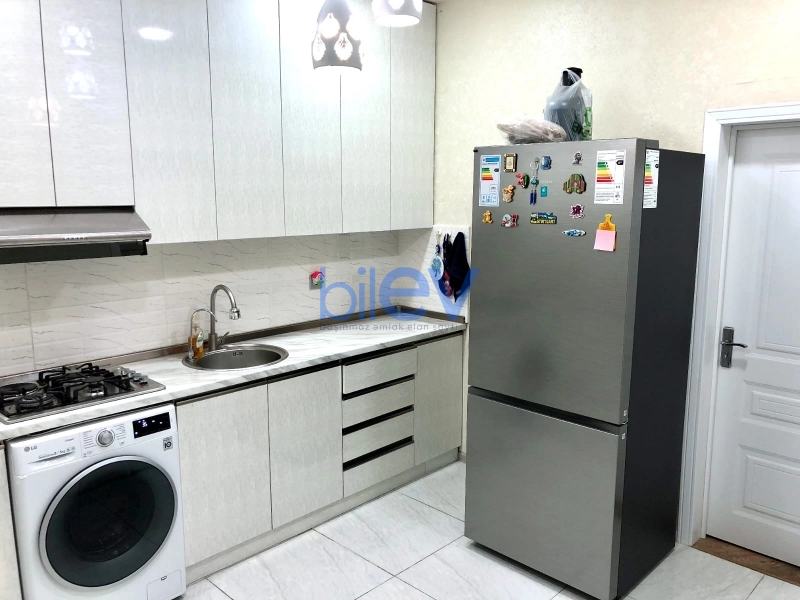 Satış 3 otaqlı Köhnə Tikili bina evi  78m², Bakı