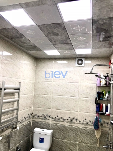Satış 3 otaqlı Köhnə Tikili bina evi  78m², Bakı