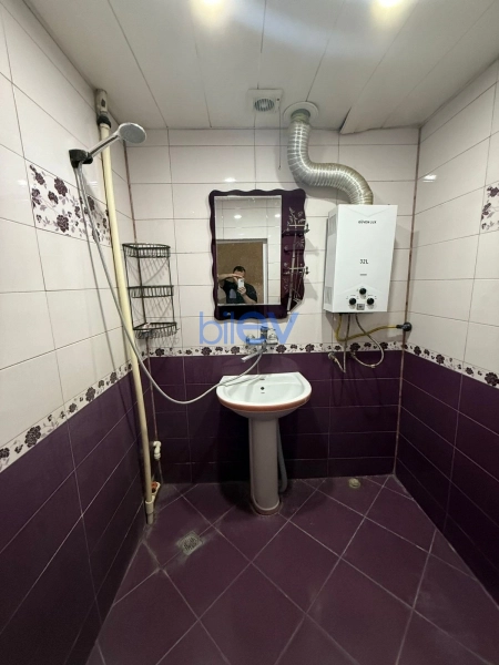 Aylıq Kirayə 3 otaqlı Köhnə Tikili bina evi  80m², Bakı