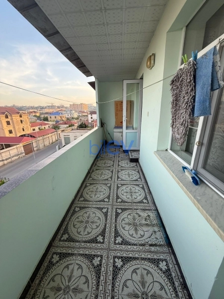 Aylıq Kirayə 3 otaqlı Köhnə Tikili bina evi  80m², Bakı