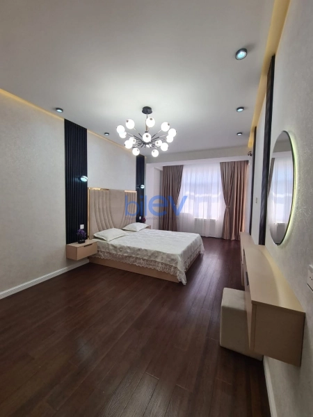 Satış 3 otaqlı Yeni Tikili bina evi  94m², Bakı