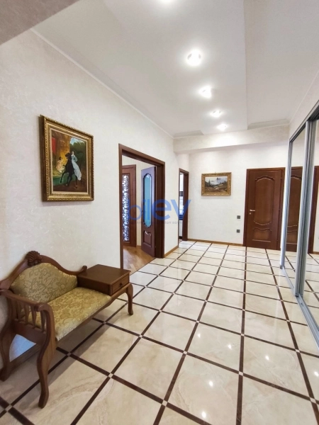 Aylıq Kirayə 2 otaqlı Yeni Tikili bina evi  100m², Bakı