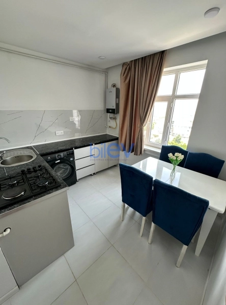 Satış 2 otaqlı Köhnə Tikili bina evi  65m², Bakı