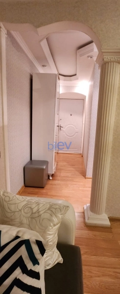 Satış 2 otaqlı Köhnə Tikili bina evi  55m², Bakı