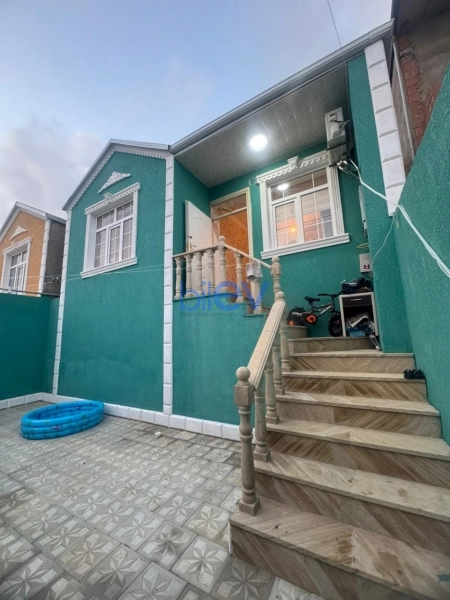 Satış 3 otaqlı   80m², Bakı