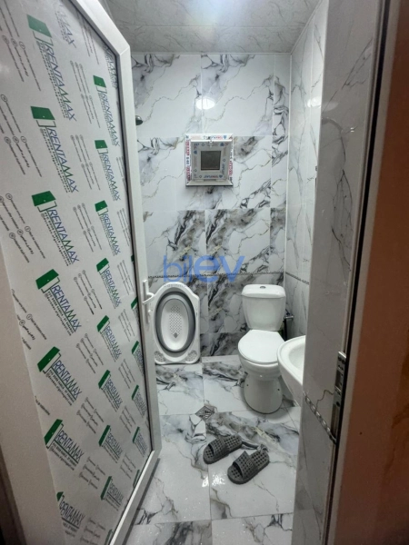 Satış 3 otaqlı   80m², Bakı