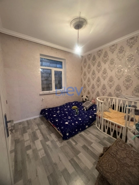 Satış 3 otaqlı   80m², Bakı