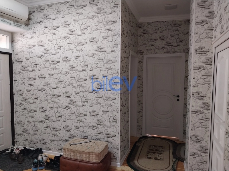 Satış 7 otaqlı Həyət evi  200m², Bakı