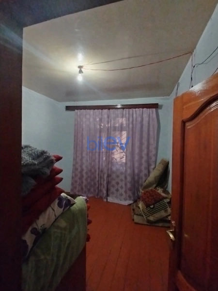 Satış 4 otaqlı Köhnə Tikili bina evi  79m², Bakı