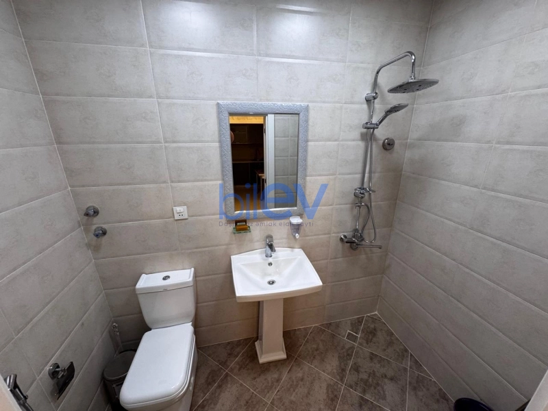 Aylıq Kirayə 2 otaqlı Yeni Tikili bina evi  67m², Bakı
