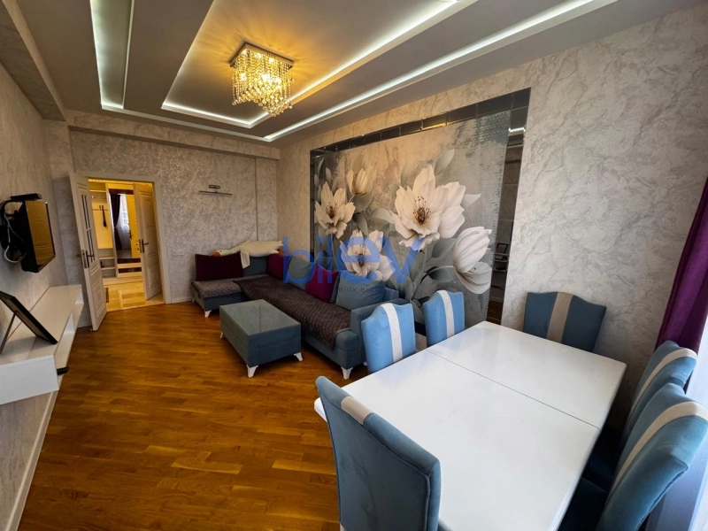 Aylıq Kirayə 2 otaqlı Yeni Tikili bina evi  67m², Bakı