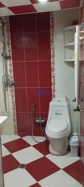 Aylıq Kirayə 2 otaqlı Yeni Tikili bina evi  77m², Bakı