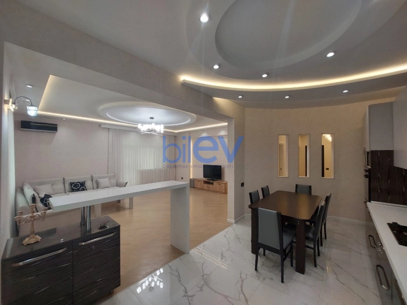 Aylıq Kirayə 3 otaqlı Yeni Tikili bina evi  130m², Bakı