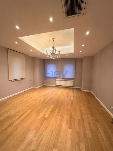 Aylıq Kirayə 5 otaqlı Yeni Tikili bina evi  300m², Bakı