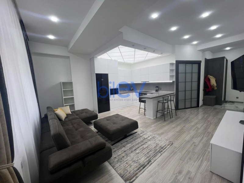 Aylıq Kirayə  otaqlı Yeni Tikili bina evi  m², Bakı