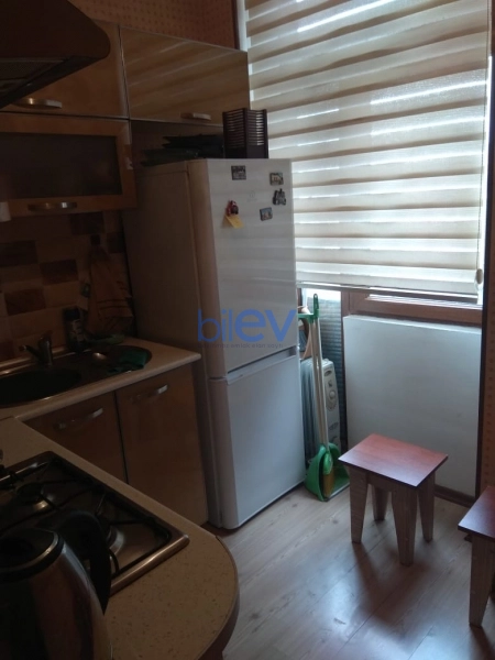 Aylıq Kirayə 1 otaqlı Köhnə Tikili bina evi  35m², Bakı