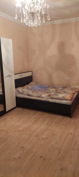 Aylıq Kirayə 1 otaqlı Köhnə Tikili bina evi  35m², Bakı