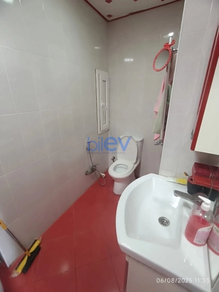 Aylıq Kirayə 3 otaqlı Köhnə Tikili bina evi  80m², Bakı