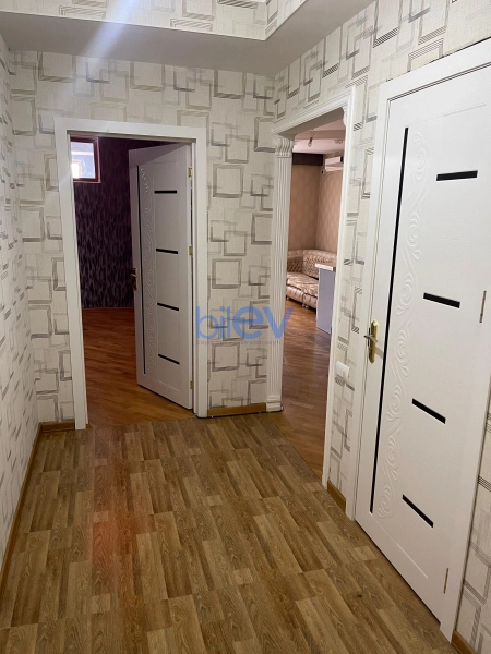 Aylıq Kirayə 2 otaqlı Yeni Tikili bina evi  70m², Bakı