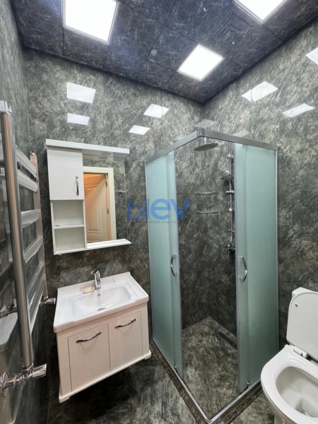 Aylıq Kirayə 2 otaqlı Yeni Tikili bina evi  70m², Bakı