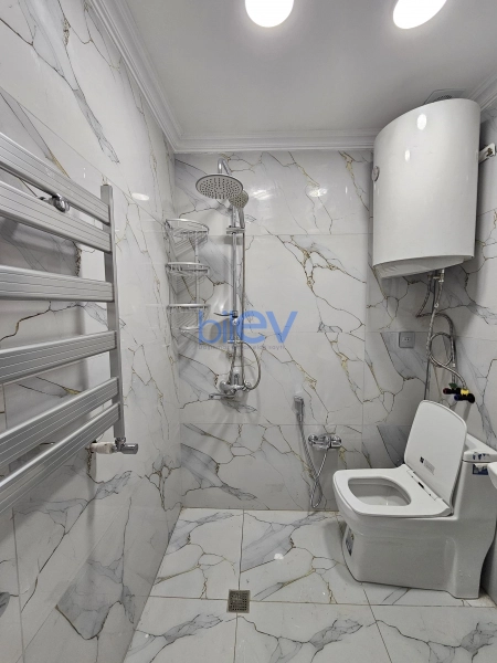 Satış 2 otaqlı Yeni Tikili bina evi  44m², Bakı