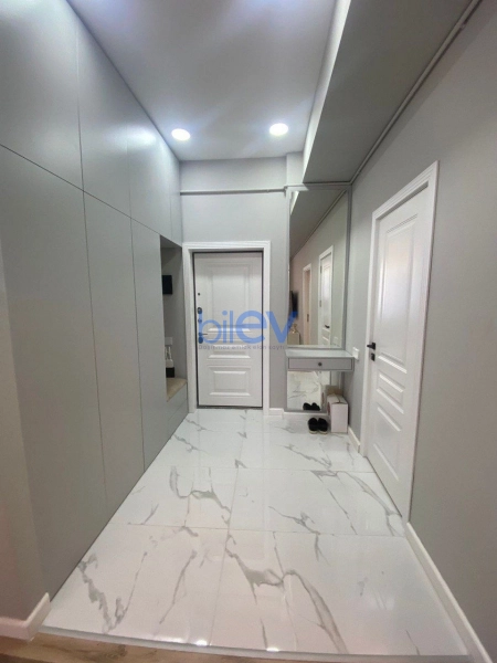 Satış 2 otaqlı Yeni Tikili bina evi  63m², Bakı