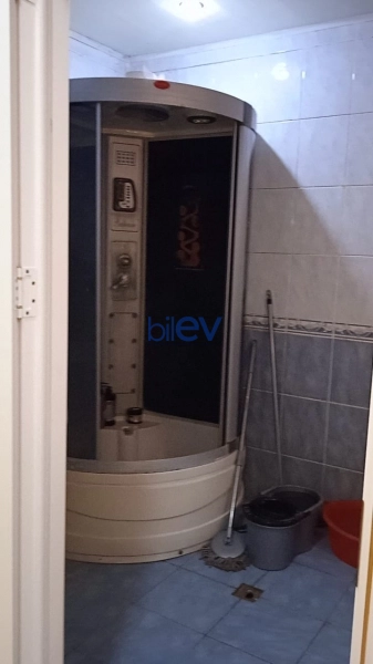 Aylıq Kirayə 3 otaqlı Yeni Tikili bina evi  101m², Bakı