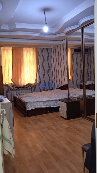 Aylıq Kirayə 3 otaqlı Yeni Tikili bina evi  101m², Bakı