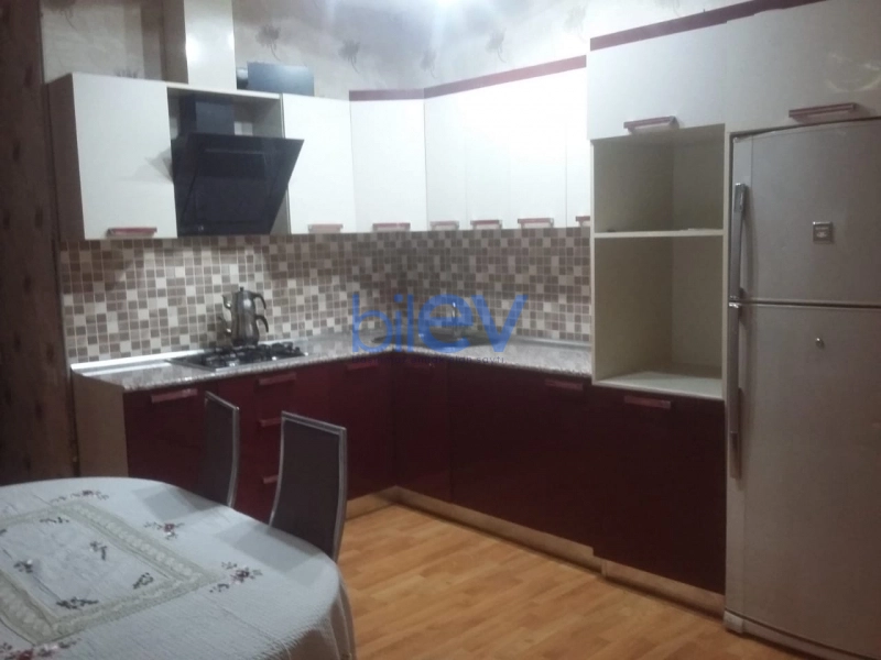 Aylıq Kirayə 3 otaqlı Yeni Tikili bina evi  101m², Bakı