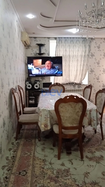 Aylıq Kirayə 3 otaqlı Yeni Tikili bina evi  101m², Bakı