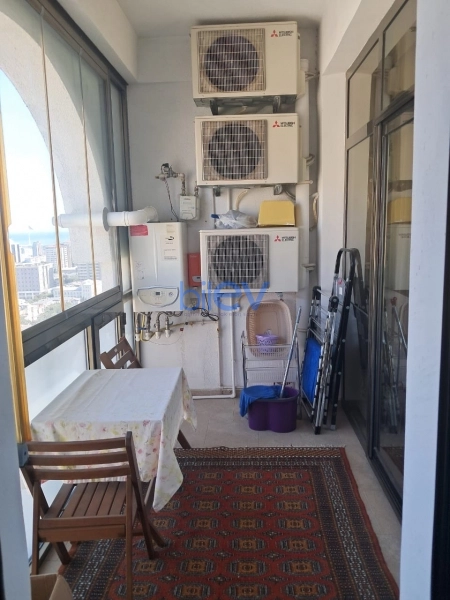 Aylıq Kirayə 2 otaqlı Yeni Tikili bina evi  80m², Bakı