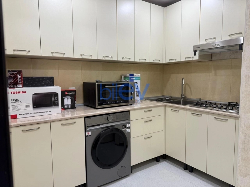 Aylıq Kirayə 2 otaqlı Yeni Tikili bina evi  70m², Bakı