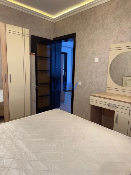 Aylıq Kirayə 2 otaqlı Yeni Tikili bina evi  70m², Bakı