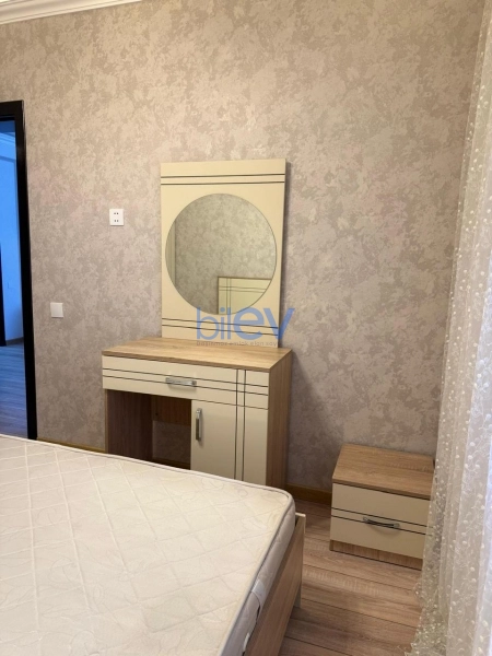 Aylıq Kirayə 2 otaqlı Yeni Tikili bina evi  70m², Bakı
