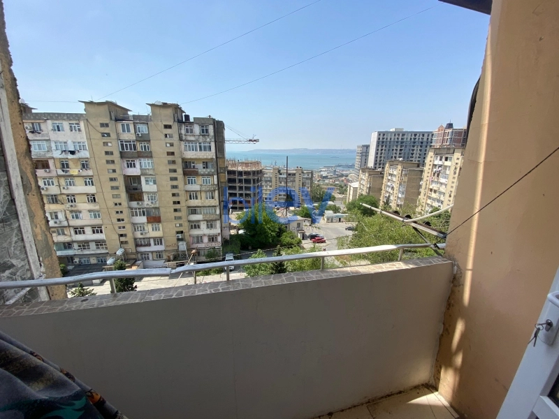 Satış 2 otaqlı Köhnə Tikili bina evi  60m², Bakı