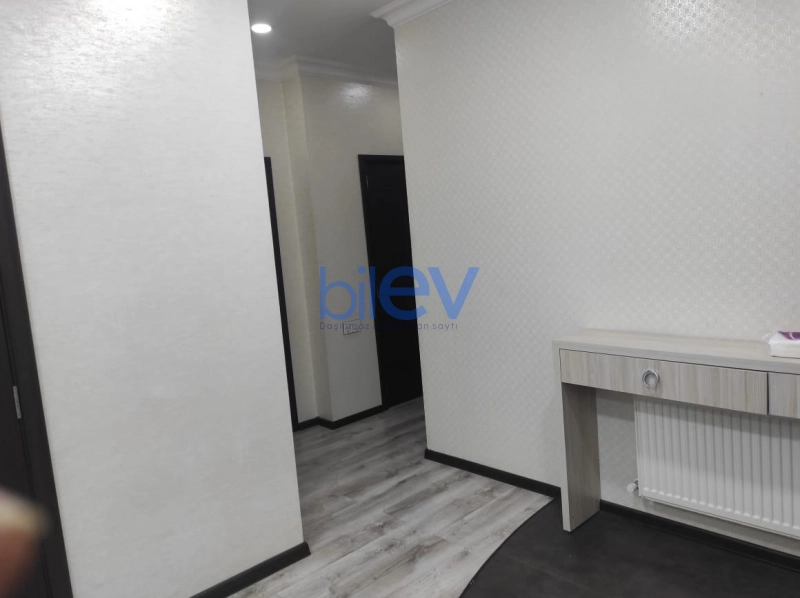 Aylıq Kirayə 3 otaqlı Yeni Tikili bina evi  102m², Bakı
