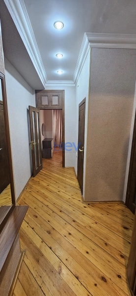 Aylıq Kirayə 2 otaqlı Yeni Tikili bina evi  60m², Bakı