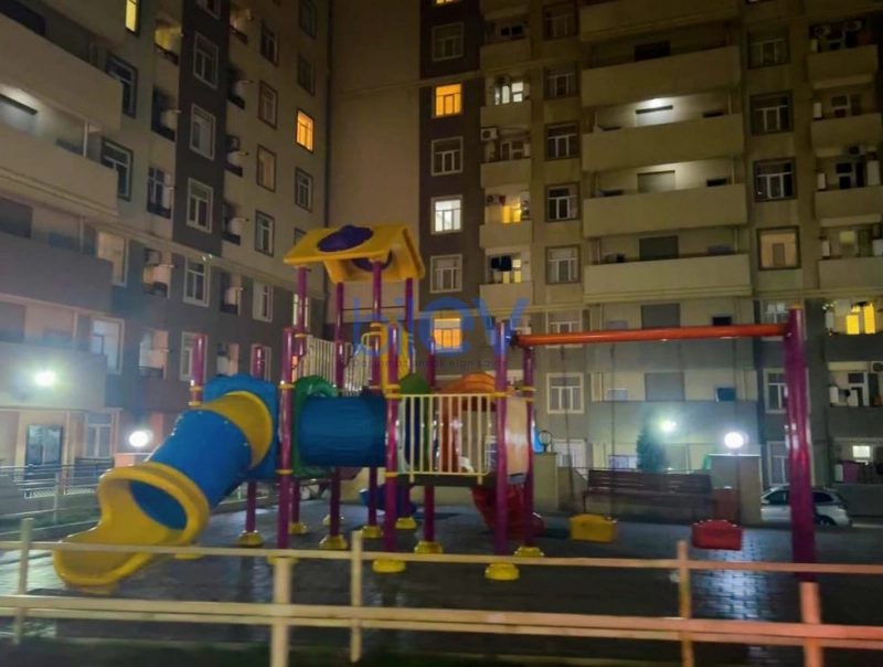 Aylıq Kirayə 3 otaqlı Yeni Tikili bina evi  100m², Bakı