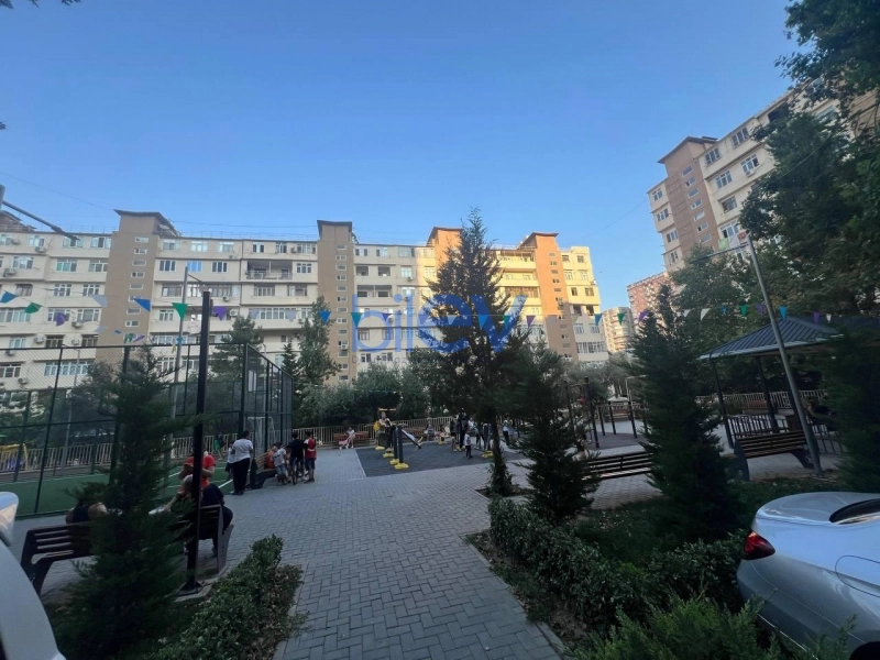Satış 1 otaqlı Köhnə Tikili bina evi  40m², Bakı