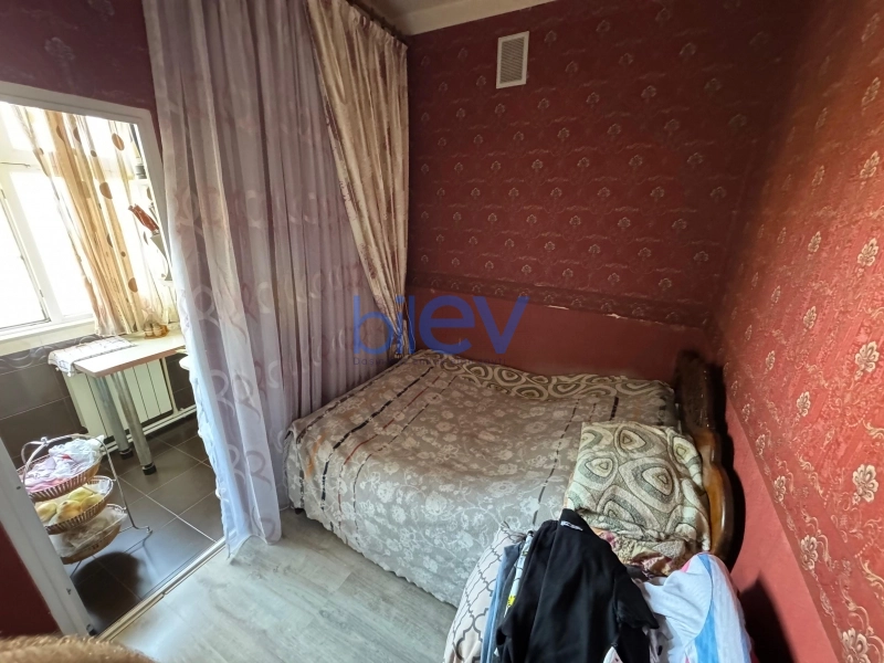 Satış 2 otaqlı Köhnə Tikili bina evi  45m², Bakı