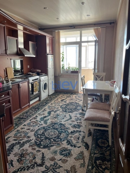 Aylıq Kirayə 2 otaqlı Yeni Tikili bina evi  80m², Bakı