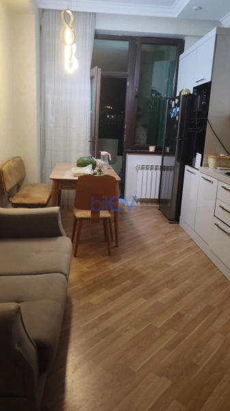 Satış 2 otaqlı Yeni Tikili bina evi  76m², Bakı