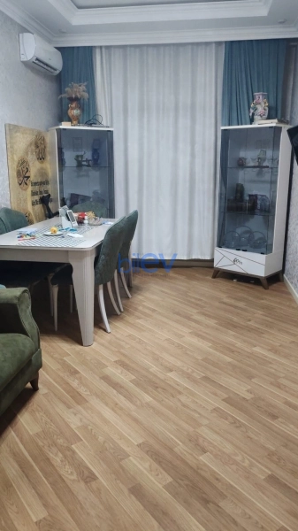 Satış 2 otaqlı Yeni Tikili bina evi  76m², Bakı