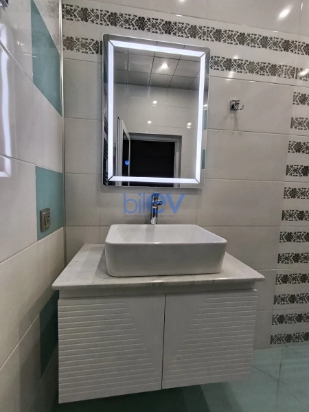 Satış 3 otaqlı Yeni Tikili bina evi  137m², Bakı