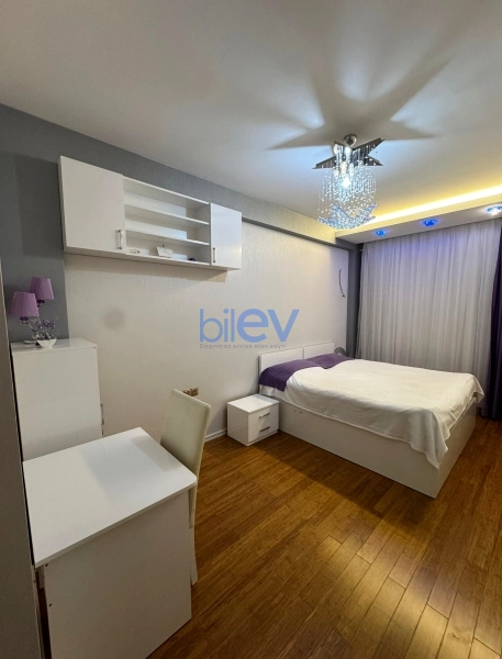 Satış 3 otaqlı Yeni Tikili bina evi  137m², Bakı