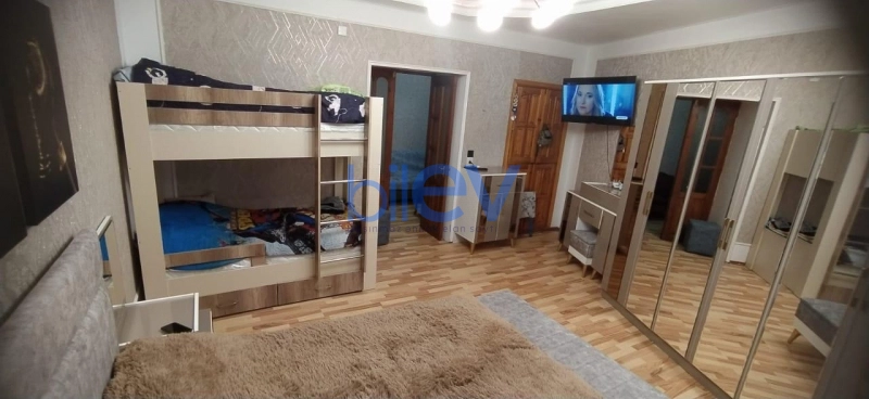 Satış 3 otaqlı Köhnə Tikili bina evi  63m², Bakı