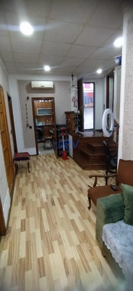 Satış 3 otaqlı Köhnə Tikili bina evi  63m², Bakı
